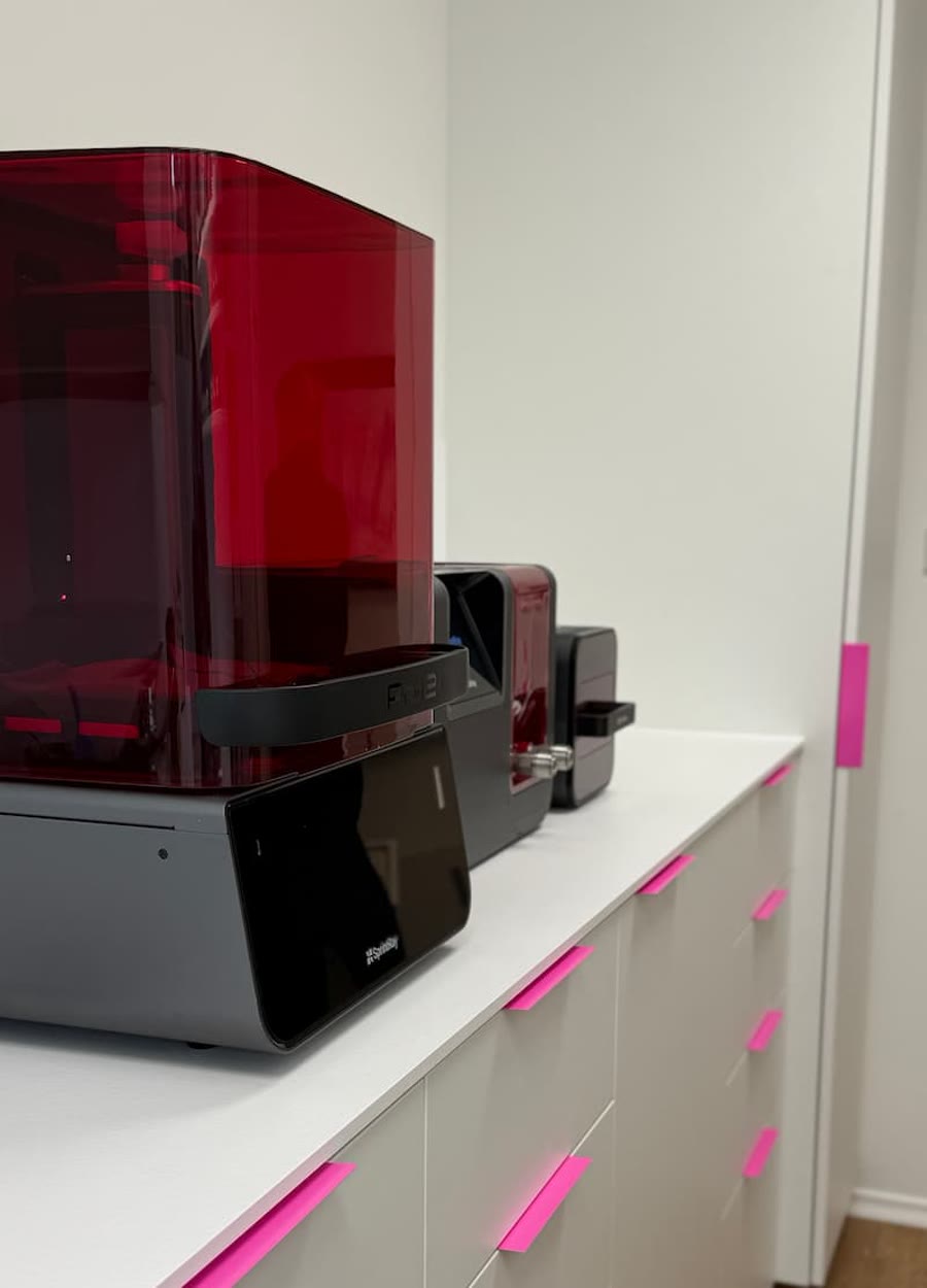 SprintRay 3D-Drucker in der Praxis Dr. Vogtner